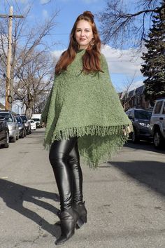 BoBo Baby Alpaca Poncho- Yosemite An ultra chic poncho for any season made out of the most sustainable wool on the planet. Baby Alpaca is the softest! This poncho is hand knit from baby Alpaca yarn by our artisans in Peru, only natural dyes are used here. A BoBo GloBal Design produced in collaboration with our artisan partner in Cusco, Peru. A traditional poncho silhouette with a fringe detail along the hem. A perfect layering piece to style over jeans, leggings, a dress, or a skirt. Really the Alpaca Poncho, Cusco Peru, Fringed Poncho, Crochet Inspo, Alpaca Fiber, Alpaca Yarn, Jeans Leggings, Global Design, Baby Alpaca