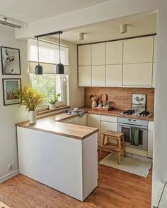 Scandi Kitchen, 아파트 인테리어, Scandinavian Kitchen, Kitchen Cabinet Colors, Simple Kitchen, Apartment Interior Design, Kitchen Sets