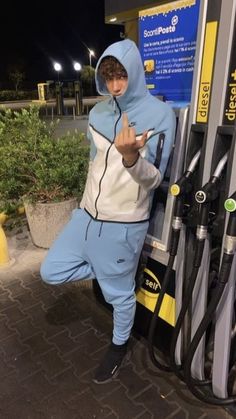 Fit Lads Roadmen, Tech Nike, Nike Tech Tracksuit, Nike Tech Fleece Tracksuit, Street Casual Men, Uk Drill, White Tracksuit, Drip Outfit Men