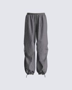 Grey Bottoms Outfit, Clothes Png Bottoms, Grey Parachute Pants Outfit, Grey Baggy Pants, Grey Parachute Pants, Skirts Cargo, Baggy Parachute Pants, European Style Outfits, Pants Png