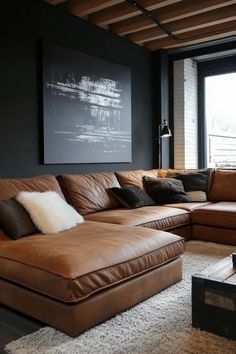 Brown Couch Black Pillows, Brown Couch Cozy Living Room Ideas, Apartment Leather Couch, Brown Couch Modern Living Room, Suede Sofa Living Rooms, Comfy Leather Couch, Cognac Living Room Ideas, Leather Pillows On Couch, Cozy Leather Couch Living Rooms