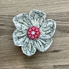 "4\" Pet Kanzashi Fabric Flower  Rounded Petals for Collar- White with Pink Center  Velcro stop on the back let's you attach it to their collar, harness and much more." Fabric Flowers, Vero Beach Fl, Bows Hair, Bow Hair Accessories, Pet Bows, Vero Beach, Fabric Flower, Fabric Jewelry, Pet Clothes