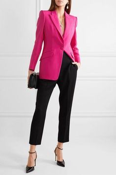 Hot Pink Blazer Outfit, Outfit Con Blazer, Pink Blazer Outfit, Work Vibes, Bright Blazer, Eden Moon, Moon Lee, Alexander Mcqueen Bag, Hot Pink Blazers