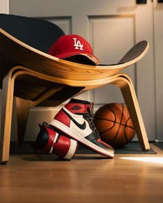 Sneaker Product Photography, Urban Sneakers, Creative Shoes, Branding Photoshoot