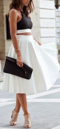 Two-piece outfit. White Mid Dress, Fabulous Outfits, Look Chic, Street Styles, Black Top, Look Fashion, Passion For Fashion, Spring Summer Fashion