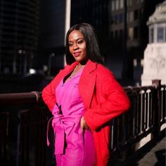 Photo shared by Jenn Ibe. Color blocking, pink and red outfits, style inspo, black blogger, pink jumpsuit, red coat; black content creator #Regram via @CJY6oXdH3Wd Red Outfits, Modern Womens Fashion, Pink Jumpsuit, Womens Fashion Inspiration