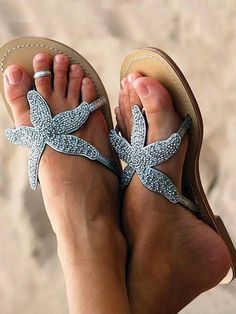 DETAILS Beaded decor Starfish pattern Clipped toe casual style Outdoor Fashion, Bohol, Starfish Sandals, Beaded Starfish, Barefoot Sandal, Fashion Slippers, Beaded Sandals, Crazy Shoes, Shoe Obsession