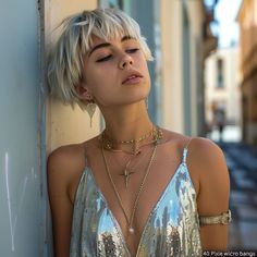 55 Charming Short Pixie Haircuts Micro Bangs Blonde Hair, Short Blonde Bangs, Round Face Pixie Cut, Micro Fringe, Elegant Short Hair, Micro Bangs, Short Blonde Pixie, Short Haircuts For Ladies, Haircuts For Ladies