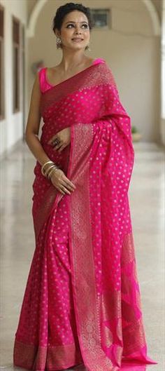 Pink and Majenta color Saree in Art Silk fabric with Weaving, Zari work Luxury Pink Saree With Gota Work, Party Wear Traditional, Reception Lehenga, Engagement Reception, Party Wear Saree, Zari Work, Color Art, Waist Chain