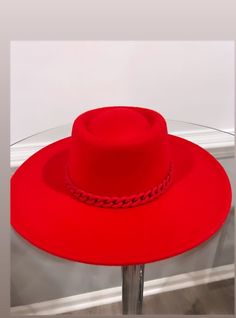 One size fit most Material- 100% polyester Brim size- 3.75 inches Red Fitted Trendy Hat, Trendy Fitted Red Hat, Boutique Shop, Fashion Boutique, Fedora, Rust, Chain, Purple, Red