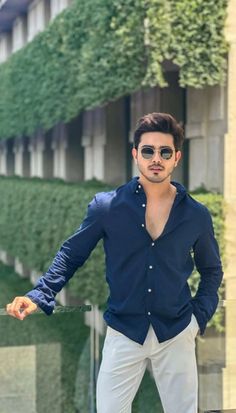 Beard Men Outfits, Indian Men Fashion Casual Outfits, Formals For Men Classy, Photography Poses Man, Sunny Chopra, Boys Dressing Style, Casual Look For Men, Classy Clothing, Stylish Shirts Men