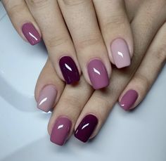 Coral Gel Nail Designs, Classy Nails Squoval, Purple Gel Nails Ideas, Short Nail Manicure Ideas, Nail Color Combinations, Beauty Hacks Nails, Sassy Nails