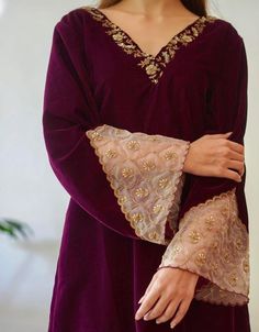 Beautiful Sleeves, Lace Dress Design, Velvet Dress Designs, Latest Dress Design, Neck Designs For Suits, Kurti Neck, Pakistani Fancy Dresses, Pakistani Dresses Casual, Dress Design Patterns