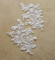 "Ivory corded lace appliques to create embellishment fabric. Beautiful flower pattern embroidered bridal lace appliques. The price is for one pair. The item is mirrored (symmetrical) Size: 22cm x 14cm (8.6\" x 5.5\") Embroidered lace appliques ideal for a wedding gown, bridal veil, bridal headbands sashes, bridesmaid sashes, veils appliques, headpieces, floral sewing patches, clothing decoration, gifts and bags decoration, textile art projects, wedding decor and other projects you could imagine. Drawn Clothes, Patches Clothing, Textile Art Projects, Lace Decorations, Clothing Decoration, Sewing Patches, Bridal Headbands, Red Lace Lingerie, Bridesmaid Sash