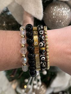 This classic black bracelet will become a staple of your accessory wardrobe. Crafted from sleek black beads, it's subtle and stylish, perfect for everyday wear. Hoc-winter Hoc Winter, Black Bracelet, Black Bracelets, Black Beads, Classic Black, Everyday Wear, Sleek, Bracelet, Beads