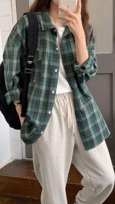 Casual College Outfits, Korean Casual Outfits, Tomboy Outfits, Elegante Casual, Tomboy Style Outfits, Easy Trendy Outfits, Tomboy Fashion, 가을 패션