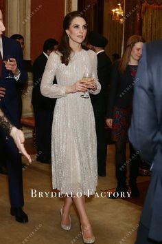 Kate Middleton Champagne Shimmer Midi Celebrity Dress 2017 Champagne Skirt Outfit Classy, Kate Middleton Dresses Gowns, Champagne Midi Dress For Wedding, Wedding Gown With Overskirt, Vestidos Kate Middleton, Kate Middleton Style Dresses, White Tea Length Dress, Gown With Overskirt, Kate Middleton Latest