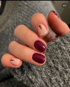 Easy Fall Gel Nails, Emily In Paris Nails, Summer To Fall Transition Nails Short, Short Squoval Nails Fall, Pretty Nails Classy Short, Short Gel Manicure Ideas, Short Autumn Nails 2024, Biab Nails Inspiration Short, Nude Nails Design 2024