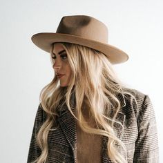 Monroe Hat, Hats Outfit, Wide Brim Felt Hat, Camila Morrone, Fedora Hats, Halo Style