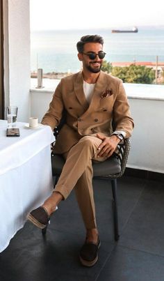 Modern Groom Attire Summer, Mens Summer Wedding Attire, Formals For Men Classy, Wedding Guest Outfit Men, Casual Outfit Summer, Fall Outfits Casual, Italian Mens Fashion