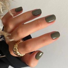 49450344350013 Kutek Disney, Ballet Nails, Nagellack Trends, Solid Color Nails, Short Press On Nails, Nail Colors Winter, Smink Inspiration, Makijaż Smokey Eye, Fake Nail