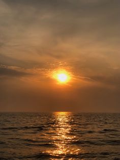 #sunset #summer #sea #golden #orange #yellow #waves #clouds #sun #goldenhour #peaceful #mood #calm #silence #aesthetic #warm Calm Sunset Aesthetic, Sun Asthetics Photos, Sun Pics Aesthetic, Sun And Clouds Aesthetic, Sun Friend Aesthetic, Sun Pictures Aesthetic, Sun Aethstetic, Sun Pfp Aesthetic, Sun Person Aesthetic