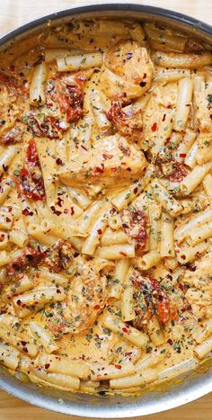 Chicken Mozzarella Pasta with Sun-Dried Tomatoes. Sundried Tomato Chicken Pasta, Italian Chicken Pasta Recipes, Chicken Mozzarella Pasta, Pasta And Sauce, Sun Dried Tomato Pasta, Sundried Tomato Chicken, Chicken Mozzarella, Italian Chicken Pasta, Sundried Tomato Pasta