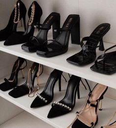 Heels Aesthetic, Shoes Heels Classy, Heels Classy, Neue Outfits, Fancy Shoes, Girly Shoes, Aesthetic Shoes, Platform High Heels, Pretty Shoes