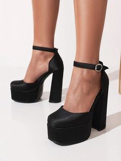 Black Chunky Platform Heels, Goth Heels, Black Closed Toe Heels, Black High Heel Pumps, Heels Aesthetic, Fashion Shoes Heels, Closed Toe Heels, Black Chunky Heels, Prom Heels