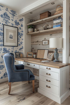 small home office, home office ideas, home office inspo, home office inspiration, toile wallpaper Ergonomic Furniture, Home Library Rooms, Interior Boho, Cozy Home Office, Library Room, Small Home Offices, Small Home Office, Home Office Space, Home Office Organization