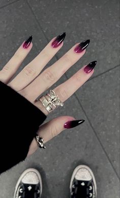 Gothic Nails, Goth Nails, Edgy Nails, Grunge Nails, Pretty Gel Nails, Nails Polish, Nail Arts, 가을 패션