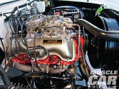 an engine is shown in this image