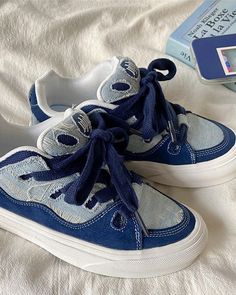 These jean sneakers have a vegan leather upper with a Y2K aesthetic denim construction design, a low ankle rise and a lace up in front ✨ Material: Vegan Leather Run small, please review the sizing information Sneakers Women Aesthetic, Blue Sneakers Aesthetic, Dark Blue Sneakers, 90s Fashion Denim, Nostalgic Games, Aesthetic Sneakers, Artsy Outfit, Pastel Goth Fashion, Denim Sneakers