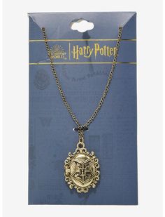 Harry Potter Cedric Diggory Locket Necklace | Hot Topic Harry Potter Cedric Diggory, Harry Potter Locket, Hogwarts Decor, Harry Potter Christmas Gifts, Harry Potter Pop, Dream Wishlist, Fandom Jewelry, Bday Gifts, Harry Potter Jewelry