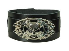 Leather: 100% real leather (natural product) very soft length: 24,5 cm width: 3,5 cm smallest scope: approx. 16 cm greatest scope: approx. 21,5 cm  Skull Flame Rivet: size: approx. 5,0 cm * 3,0 cm colour: silver plate & black finish Leather Armband, Bracelet Black, Just Smile, Rivets, Arm Band, Real Leather, Leather Bracelet, Cuff Bracelets, Silver Plate