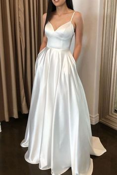 Prom Desses, Deb Dress, White Prom Dress Long, Spaghetti Strap Wedding Dress, White Dress Formal, Evening Dress Long, Debutante Ball, Deb Dresses, Gaun Fashion