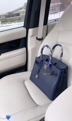 Blue Birkin, Bag Wishlist, Luxury Bags Collection, Dream Bags, Luxury Purses, Bags Aesthetic