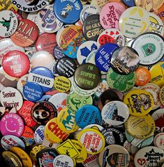 My personal collection of rare and vintage plus newer button pins. Your choice of 10, 20, 30, 40, 50 or 100 each chosen at random. However, if there is certain ones you have a preference formusical, food, weird, cartoon, Humorous, Holidays, cities/towns, political etc I'll be happy to accommodate as best I can, just let me know! The buttons in the pictures is what I'll be choosing from and I have a lot more than what is shown. Punk Button Pins, Weird Cartoon, Amazon Cart, Punk Patches, American Travel, Button Pins, Retro Vibe, Bottle Cap, Pin Collection