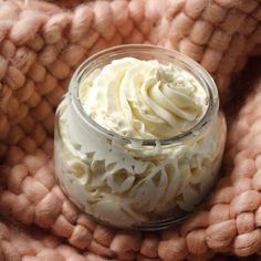 Buy Cocoa Cashmere Body Butter Project at BrambleBerry. Extra rich and creamy, this body butter is great for extremely dry skin. Whipped Body Butter Recipe, Oil Cleansing, Hand Salve, Extremely Dry Skin