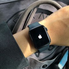 Apple Wrist Watch, Apple Watch 3, Be A Leader, Work Skills, Smartwatch Women, Black Apple