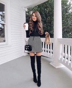 Finding the perfect cold Valentines Day outfit can be tough, especially when we want to look sexy for our partners. Here are some winter outfit ideas that we're sure your partner love. #valentinesday #valentinesdayfashion #valentinesfashion #vdayoutfits # Black And White Skirt, Valentine's Day Outfit, Thanksgiving Outfit, Casual Winter Outfits, Winter Fashion Outfits, Looks Vintage, Fall Winter Outfits, Outfits Casuales, Look Fashion