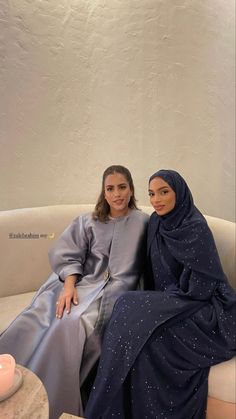 Khaleeji Women Aesthetic, Khaleeji Abaya, Mehendi Outfits, Asian Wedding Dress, Eid Outfit, Hijabi Fashion Casual, Mode Abaya, Hijabi Style, Modesty Fashion