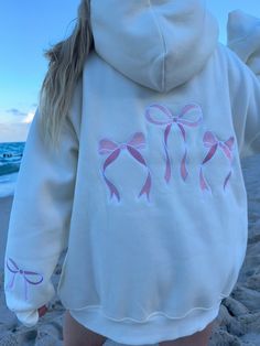 Pink Embroider Bow Hoodie – Sunkissedcoconut Trendy Graphic Hoodies, Cute Aerie Clothes, Dream Gifts For Her, Cute Summer Sweatshirts, 2024 Hoodie Trends, Cute Preppy Hoodies, Fun Hoodie Designs, Words Of Affirmation Hoodie, Cute Trendy Hoodies