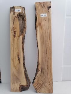 two pieces of wood that are next to each other