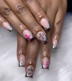 Simple Nail Designs With Charms, Ugly Nail Designs, Nails Pink And Silver, Silver Nails Chrome, Shelly Duval, Silver And Pink Nails, Chrome Nails Pink, Square Acrylics, Tartan Nails