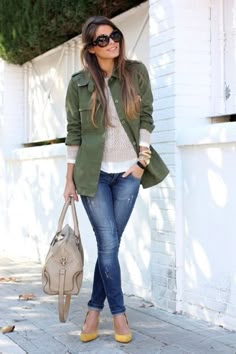 With beige shirt, green army jacket and skinny jeans - Styleoholic Yellow Shoes Outfit, Yellow Top Outfit, Mustard Shoes, Rugged Man, Colour Scheme Ideas, High Heels Outfit, Olive Shirt, Cool Outfit Ideas, Black Lace Midi Dress