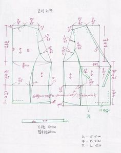 a drawing of the front and back views of a shirt with measurements for each piece