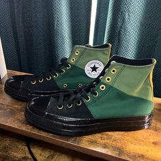 These Were Made Custom For A Sales Team Reaching Over 400 Sales In A Month. Never Worn And Shipped In Box From Converse. Green Custom Shoes, Painting Converse, Converse Shoes Custom, Unique Converse, Patchwork Shoes, Green Black Color, Cool Converse, Tomboy Fits, Royal Au