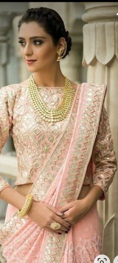 Full Sleeves Saree Blouse, Long Saree Blouse, Trendy Saree Blouse Designs, Long Saree Blouse Designs, Long Blouse Saree, High Neck Blouses, Long Sleeve Saree Blouse, Long Sleeve Blouse Designs, Print Blouse Design