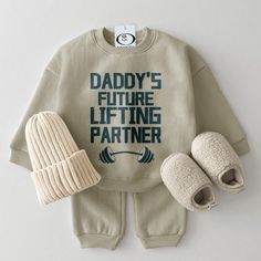 DADDY'S FUTURE LIFTING PARTNER Baby 2-Piece Set Future Baby Ideas, One More To Adore, Baby Boy Stuff, Baby Boy Outfits Newborn, Baby Going Home Outfit, Trendy Baby Boy Clothes, Baby Announcement Photos